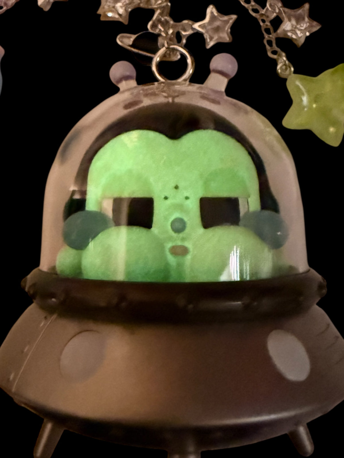 Pop Mart Crybaby Crying To The Moon Series- “THE MOON TRAVELLER”💜🌙👽🛸💚