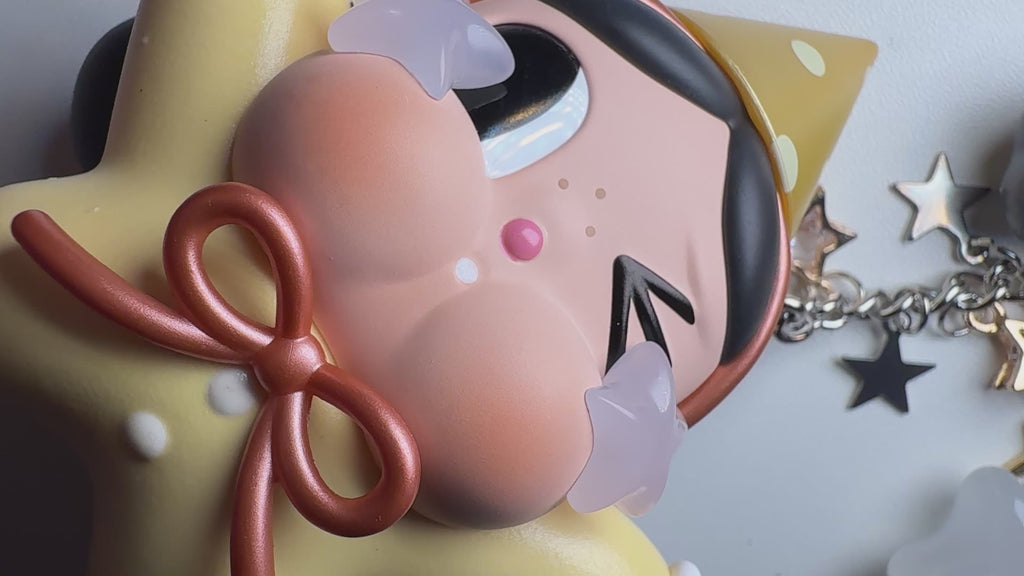 Pop Mart Crybaby Crying To The Moon Series- THE DANCING STAR ⭐️